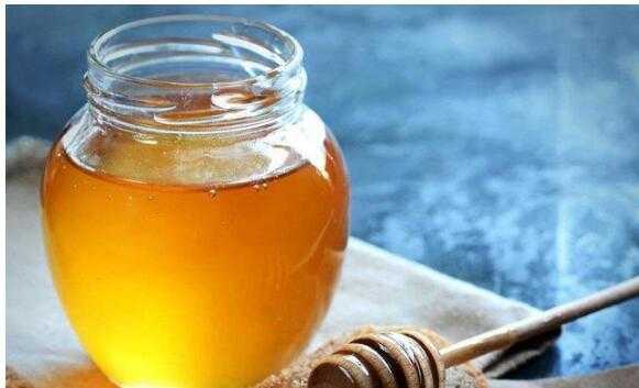 感冒喝蜜蜂糖有用吗（感冒可以喝密蜂糖）