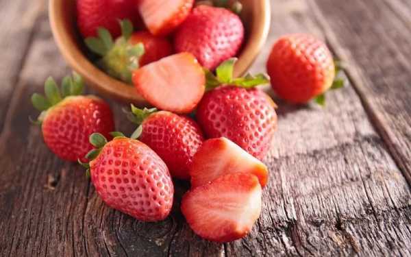 什么水果对草莓鼻有用（草莓鼻可以治疗吗）